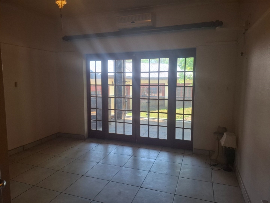 To Let 4 Bedroom Property for Rent in Suidrand Free State